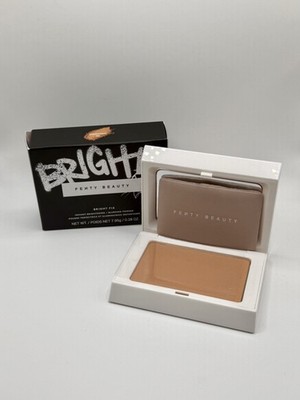 FENTY BEAUTY Bright Fix Instant Brightening & Blurring Powder 8,5g in Cinnamon 