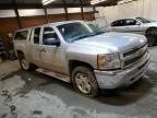 (LOCAL PICKUP ONLY) 07 08 09 10 11 12 13 CHEVY SILVERADO 1500 Hood Foto 2 de 4