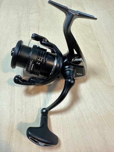 Shimano 20 EXSENCE BB 3000MHG Spinning Reel - Picture 2 of 5