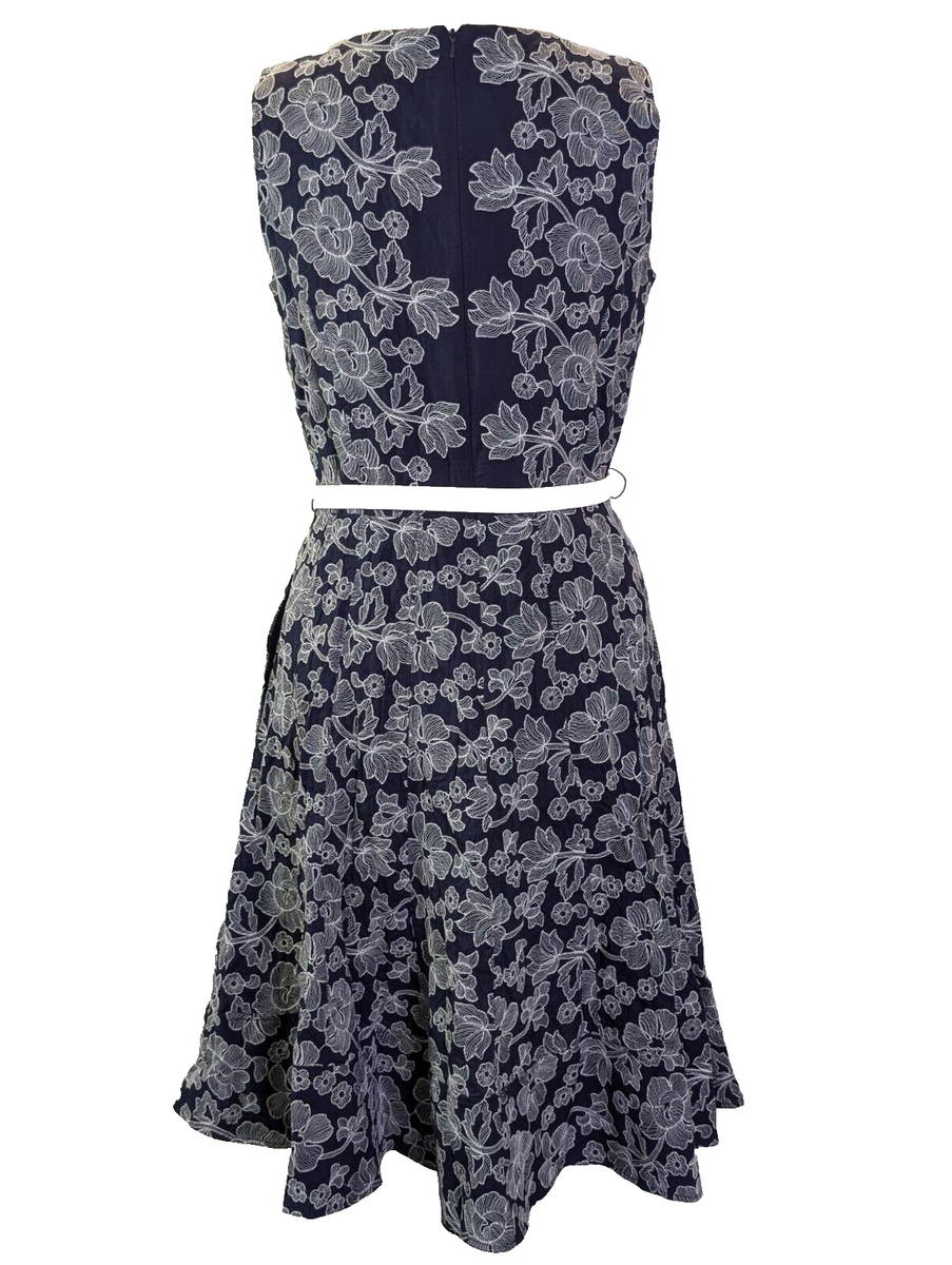 green emerald velvet dress Anne Klein Jacquard Lurex Midi Dress main image 1