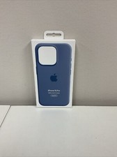 Apple Silicone Case with MagSafe for iPhone 15 Pro - Winter Blue T14-55