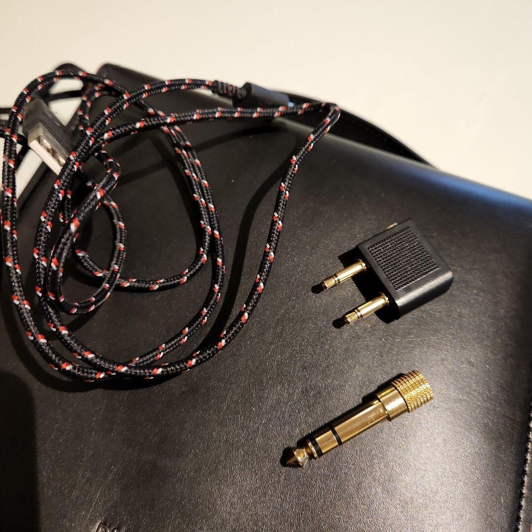 Dior Homme x Sennheiser PXC 550 Wireless Headphones Unused Dior Homme x Sennheiser PXC 550 Wireless Headphones Unused