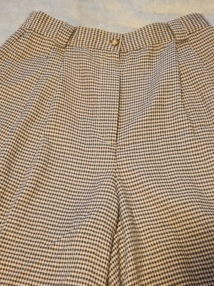 Pantalones cortos de colección Sag Harbor para mujer talla 10 vestido a cuadros verde/marrón Foto 2 de 4