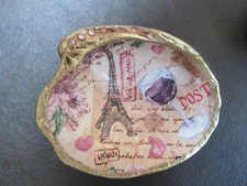 Decoupaged Clam Shell    Paris    Trinket Holder or Natural Display