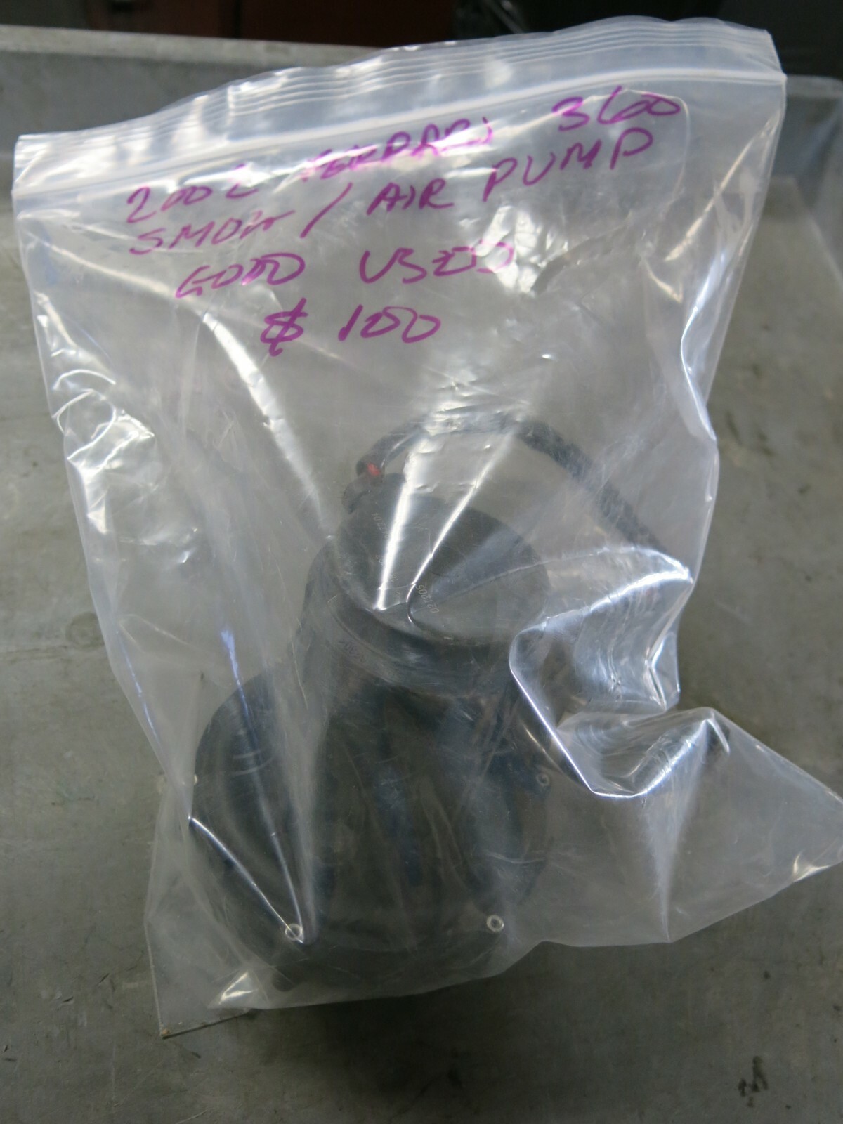 Ferrari Maserati Smog / Air Pump 72247204