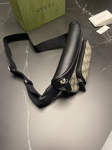 Gucci Gürteltasche / Bauchtasche Unisex Neu - Bild 3 von 13