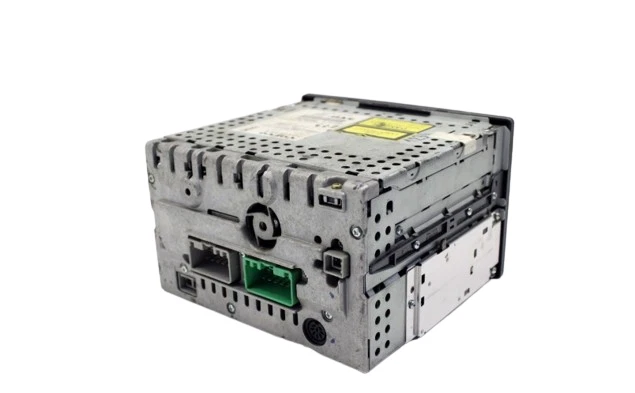 VOLVO V40 S40 RADIO CAR AUDIO HI FI PLAYER AUTORADIO 30889965 - Bild 2 von 2