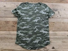 PINK Victoria’s Secret Green Camo Logo SMALL Perfect Crew Short Sleeve Tee VS!!!