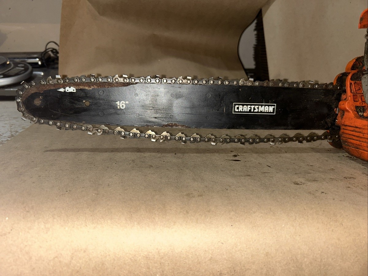 Husqvarna 235 E SERIES X-TORQ chainsaw runs well 16 Inch Bar Used