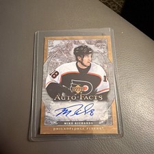 2007 UPPER DECK ARTIFACTS HOCKEY MIKE RICHARDS FLYERS AUTOFACTS AUTO Sleeve
