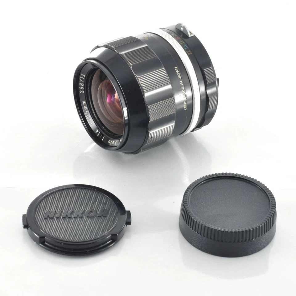 Lente gran angular Nikon NIKKOR-N 35 mm F1,4 montura F #M200 Foto 2 de 4