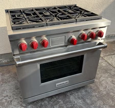 Wolf DF366 - 36" PRO Dual Fuel Range 6 Burners Stainless Red Knobs