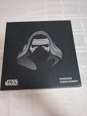 Samsung Galaxy Note10 Plus Star Wars Kylo Ren Edition Box and Plaque