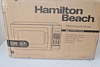 Hamilton Beach 0.7 Cu Ft Microwave Oven Em720cga White Hamilton Beach 0.7 Cu Ft Microwave Oven Em720cga White