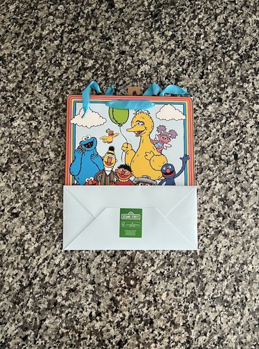 Sesame Street & Friends Tote Bags Big Bird Elmo Cookie Monster Paper 10.5” New - Picture 2 of 11