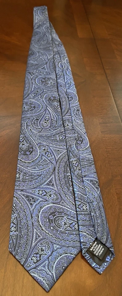 Croft & Barrow Azul Negro Hecho a Mano 54% Seda 46% Poliéster Hecho en China Foto 3 de 4