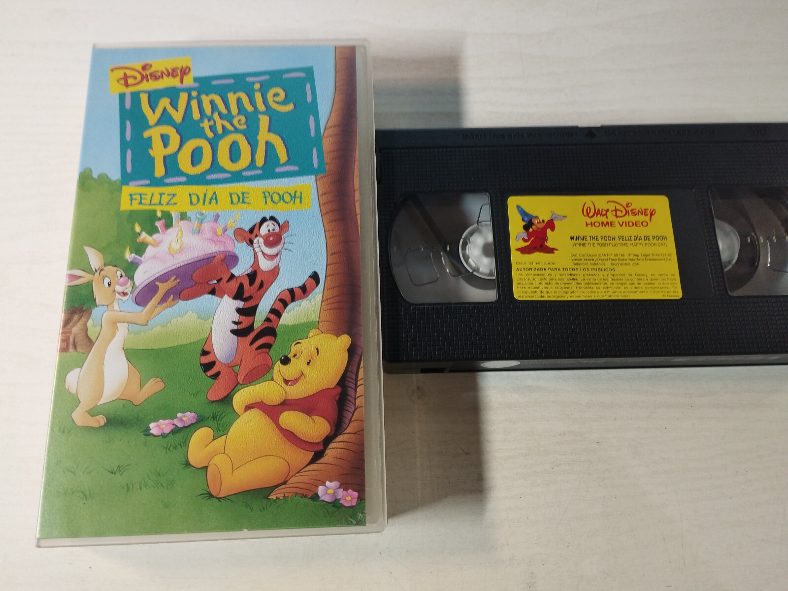 Winnie The Pooh Feliz Dia De Pooh WALT DISNEY - VHS Cinta Tape Español