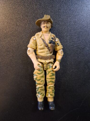 Gi Joe Vintage 1984 Recondo Jungle Trooper Hat is chipped see picture. - Afbeelding 1 van 3