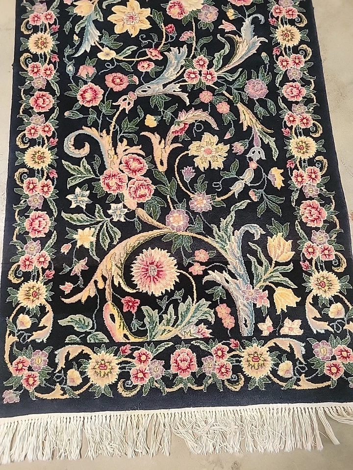 Alfombra Oriental Lana Anudada a Mano Negra Sino 2' 7" x 4' 10" Foto 2 de 4