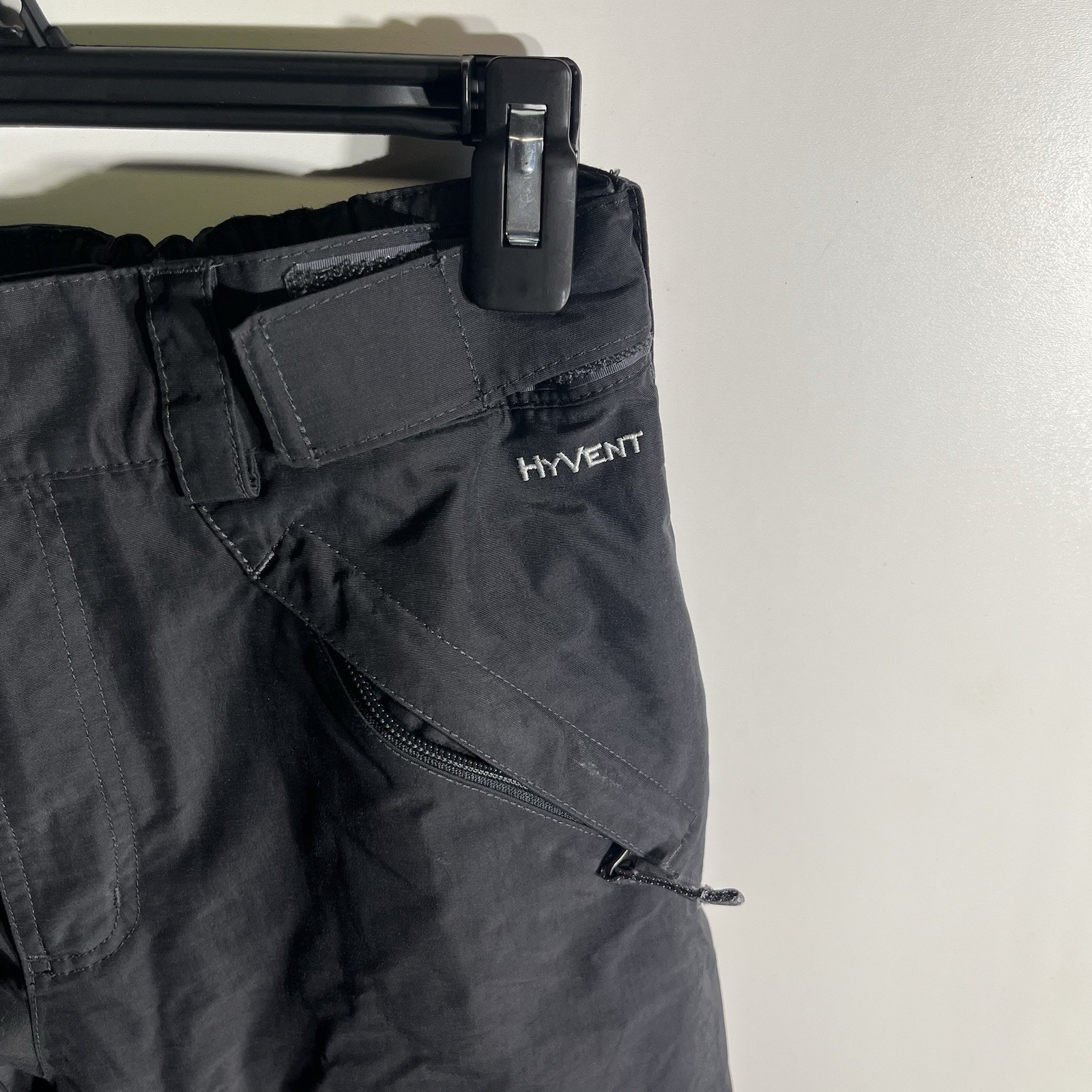 The North Face HyVent Snow Pants Men’s Small Cargo Waterproof Black Ski Winter