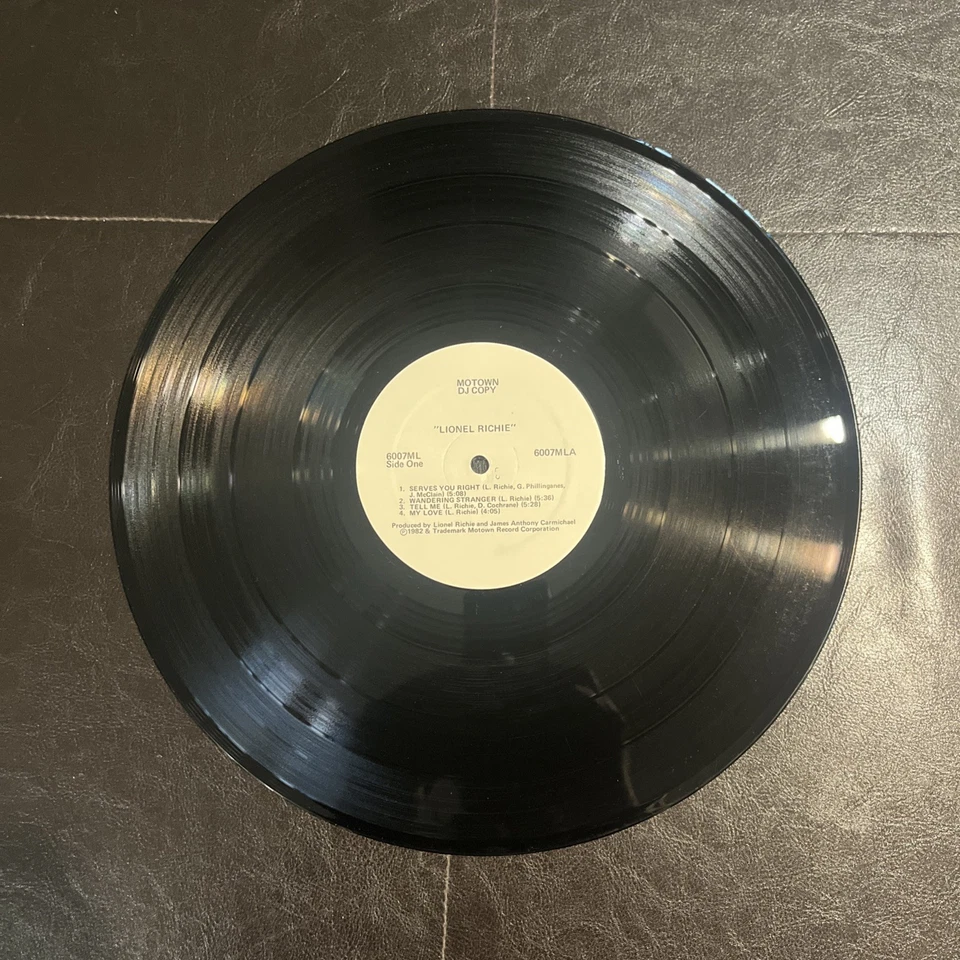 Lionel Richie DJ Motown Promotional Signed Copy - Image 2 of 4