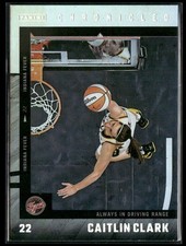 2025 Panini Caitlin Clark Chronicled #32 Caitlin Clark Holo