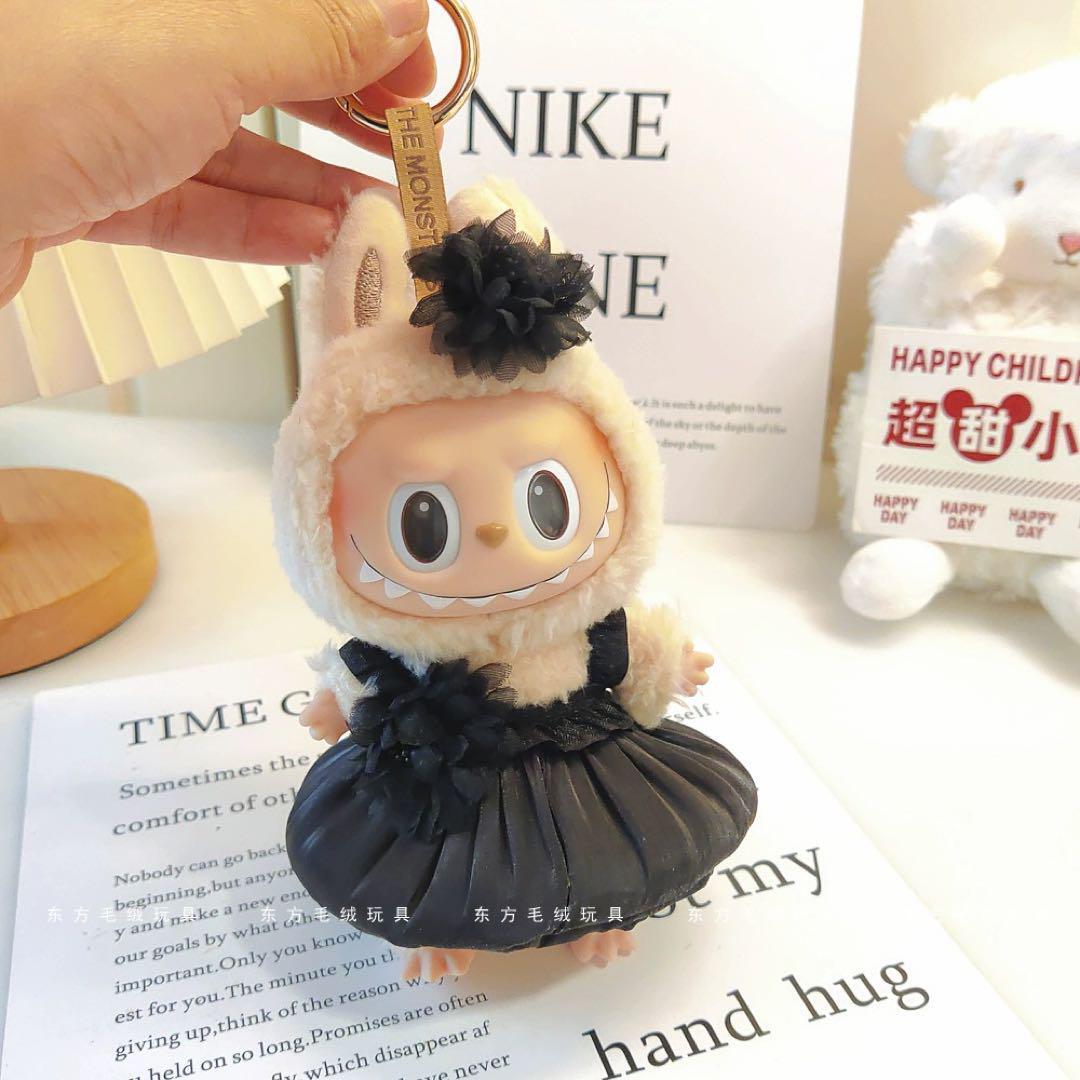 正規品　labubu コスチューム付き Labubu コアラコスチュームセット - ふわふわグレーの着ぐるみ