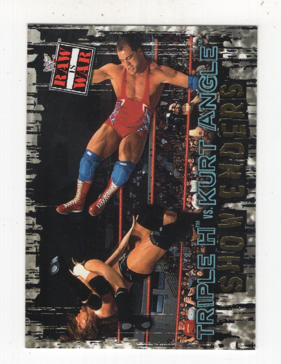 2001 FLEER WWF RAW IS WAR WRESTLING SHOW ENDERS THE ROCK vs