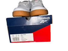 Reebok Youth Club C Revenge Sneaker White Size 5,6  Big Kid