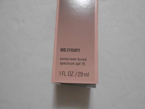 Mary Kay CC Cream Sunscreen Broad Spectrum SPF 15 Very Deep 086620 Exp. 02/2020 - Picture 2 of 3