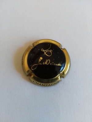 Capsule de champagne J. NIVET n° 3 très peu courant..... Aube