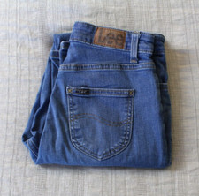 Lee Heritage Women  s Jeans Size 4M Straight Leg Dark Wash Blue Denim