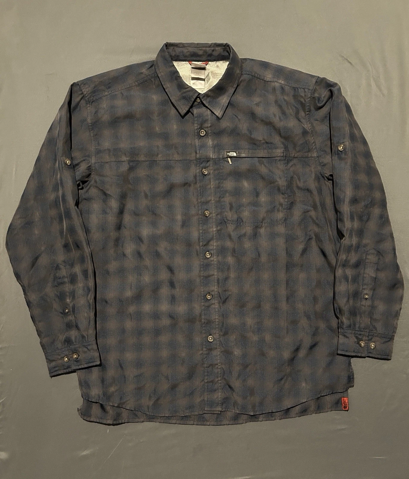 The North Face Shirt Mens Large Grey Plaid Vented Button Up Long Sleeve Hiking