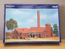 Pola Brickworks Factory Building Model Kit HO 1:87 Scale