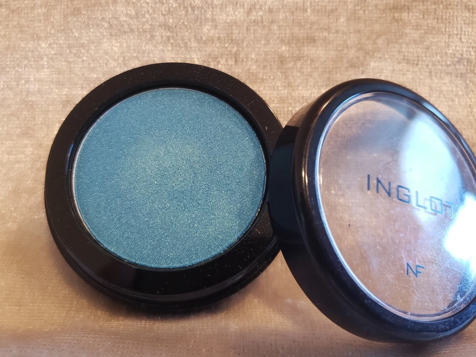 Sombra de ojos INGLOT NF PERLA 415 azul brillo polvo prensado 0,07 oz 2 g rara difícil de encontrar Foto 3 de 4
