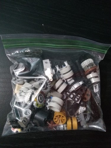 LEGO Authentic Mixed Special Technical Parts (beams, axles, pins, etc. ~5lbs) - Picture 7 of 16