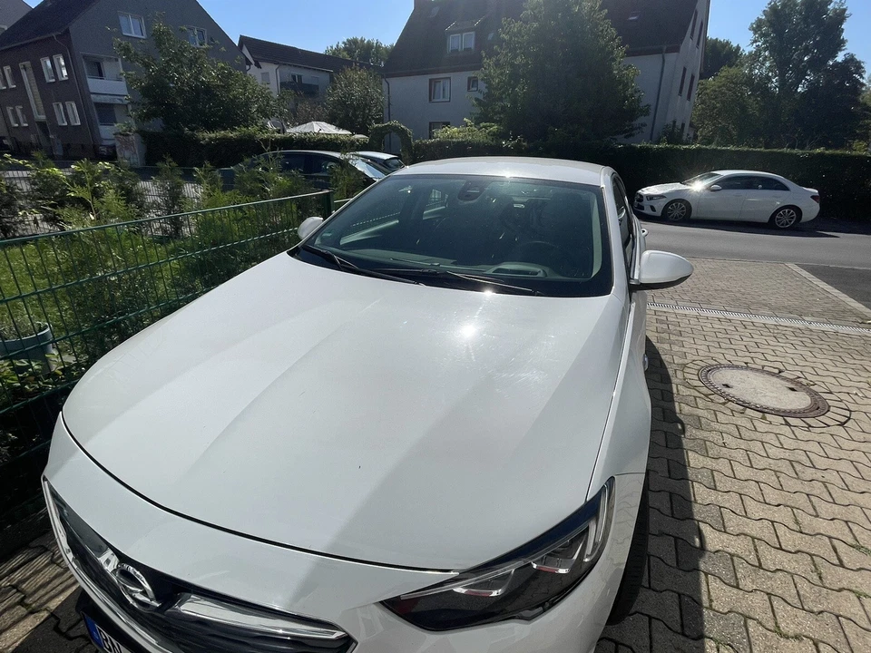 Opel Insignia B Grand Sport Business Innovation 2.0 CDTI - Bild 2 von 4