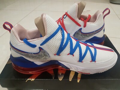 lebron bugs bunny shoe