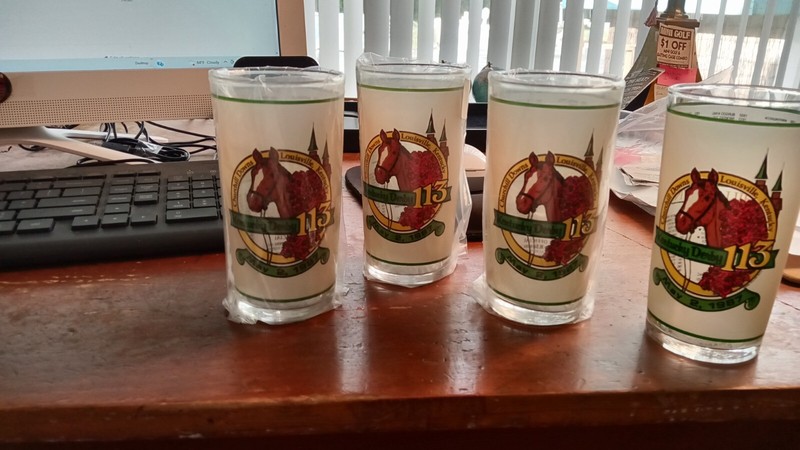1987 113th Kentucky Derby Churchill Downs Louisville  Souvenir Mint Julep Glass