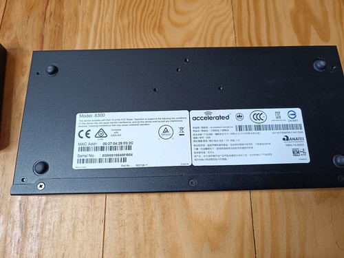 AT&T VPN gateway 8300 accelerated SIM USB WAN 1 WAN2 2xPOE et 6 LAN 500128-11 - Photo 7/9