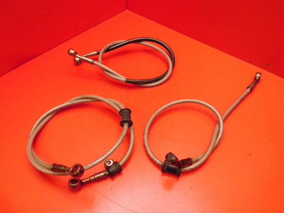 MANGUERA DE FRENO DELANTERO DUCATI 750 SPORT IE MANGUERA DE FRENO TRASERO MANGUERA DE EMBRAGUE Foto 4 de 4