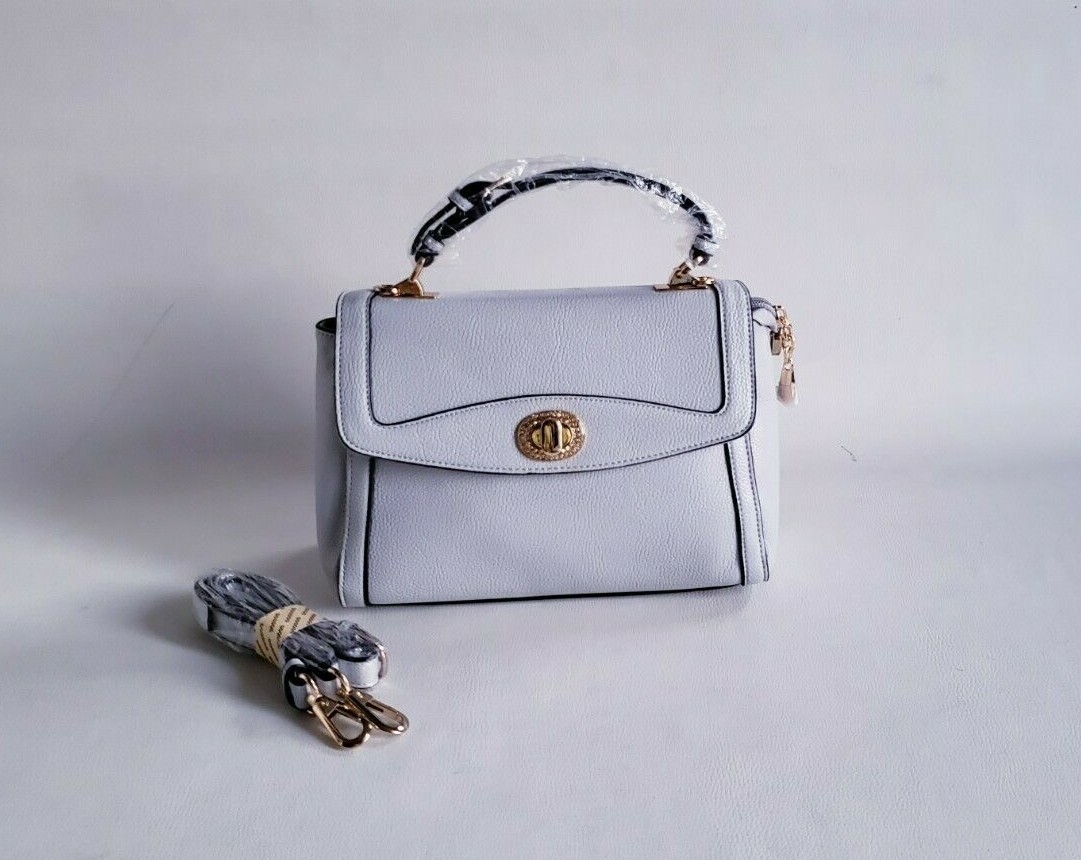 DEPOUND★韓国大人気 poodle bag(cross-body)_3色♪ MUSINSA | DEPOUND Poodle bag cross body [brown]