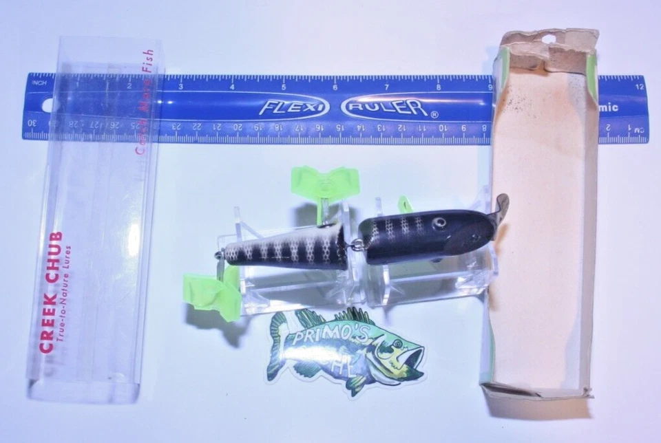 Pikie articulado Creek vintage en negro escala Chub 2633 W Foto 4 de 4