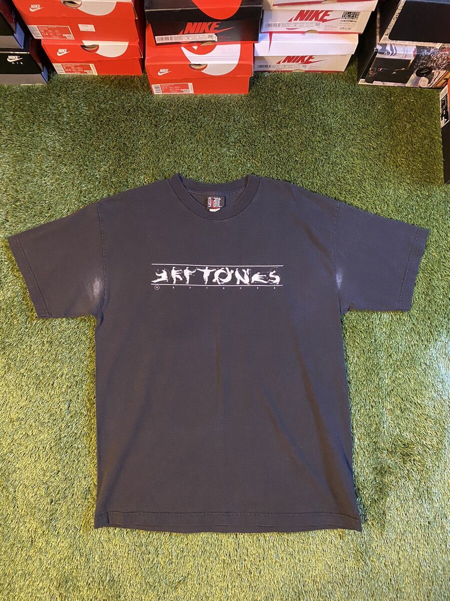 Vintage Deftones Tee On Giant Tag | eBay Vintage Deftones Tee On Giant Tag | eBay