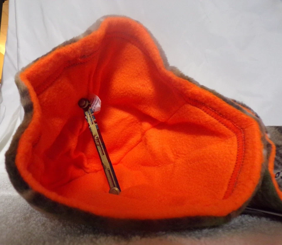 Original Cabela's Reversible Beanie/Gaiter Combo Realtree Xtra/Blaze - Image 2 of 4