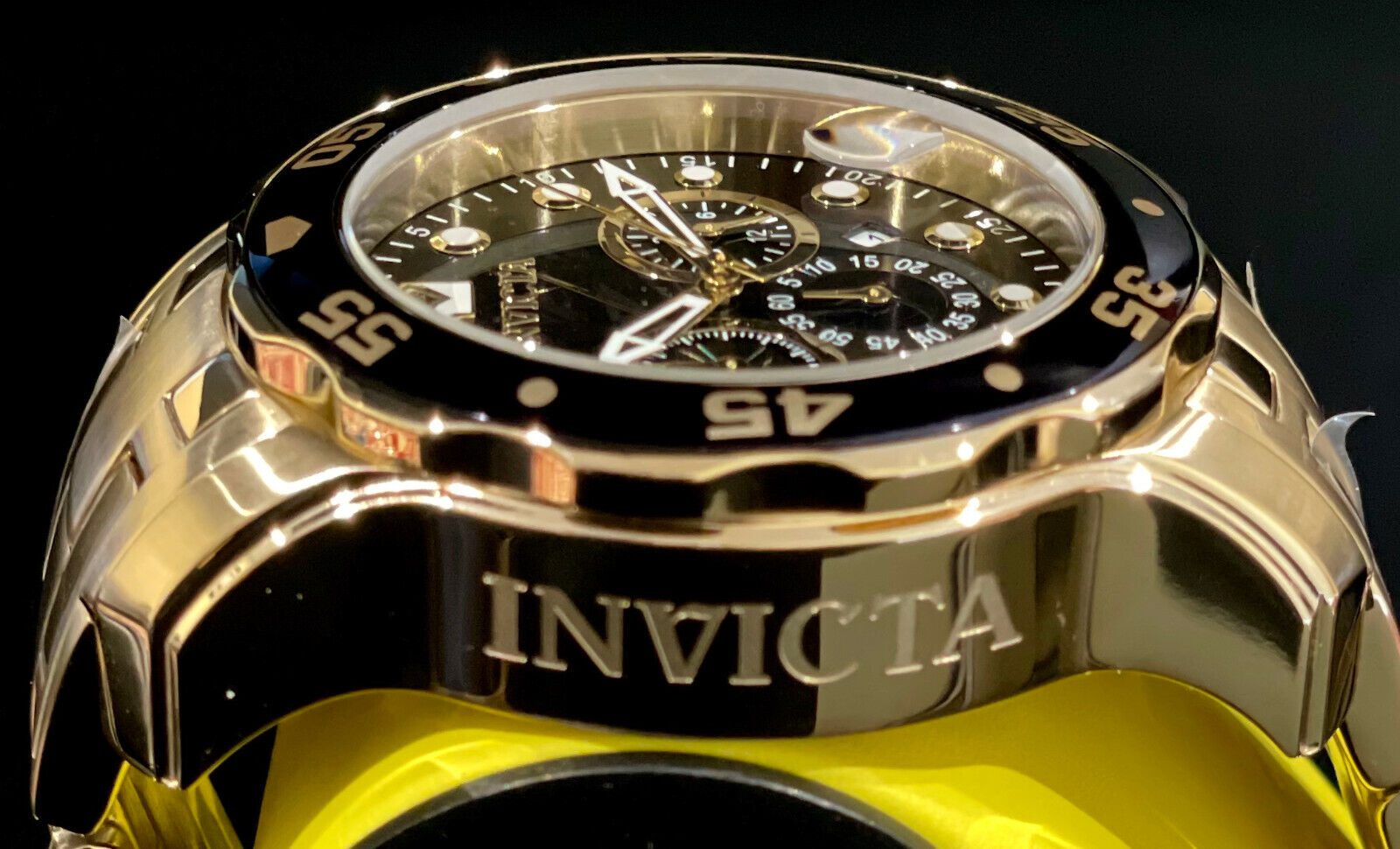 Invicta Mens PRO DIVER SCUBA Chronograph Black Dial 18Kt Gold Plated Watch  0072