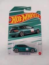 2022 Hot Wheels '92 Honda Civic EG Green Walmart Exclusive Series 2/5