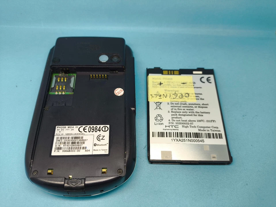 HTC Blue Angel Windows Mobile phone QTEK 9090 MDA III PDA Good Condition - Image 4 of 4