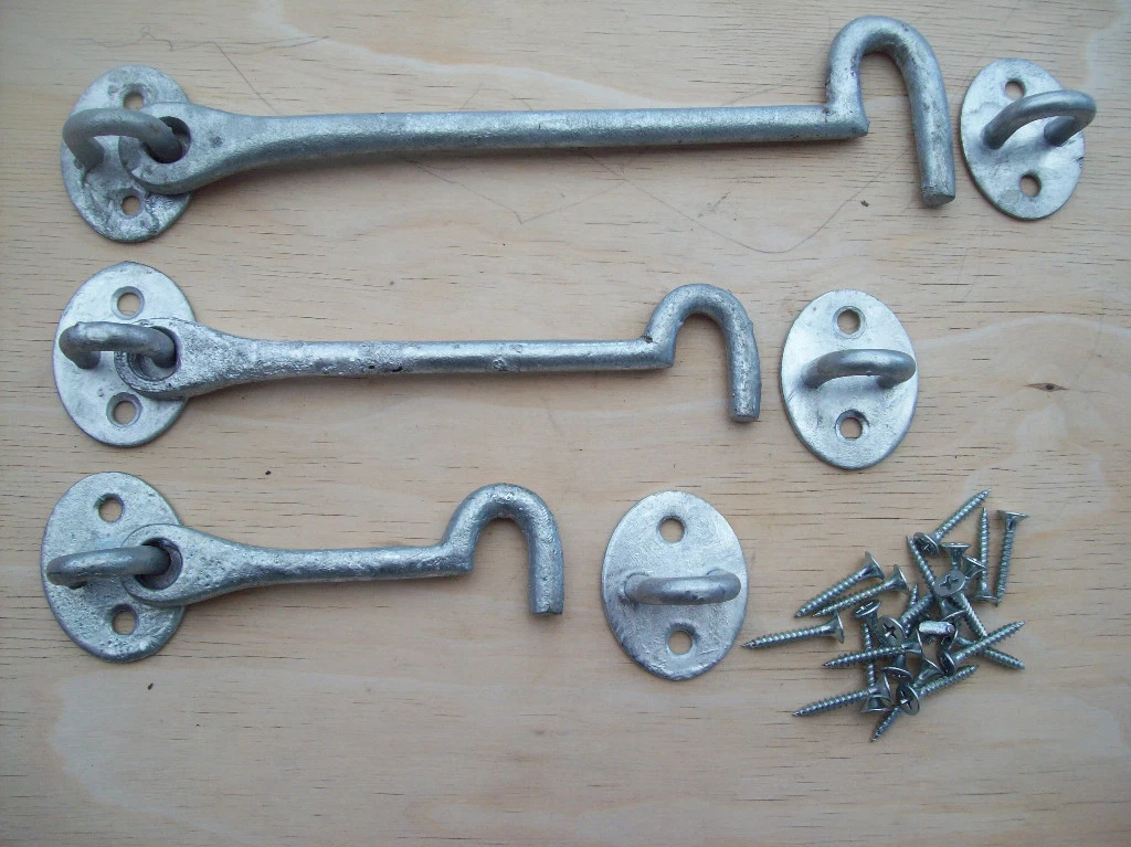 Galvanised Cast iron Cabin Hook & Eye Gate latch in sizes 4 6 8