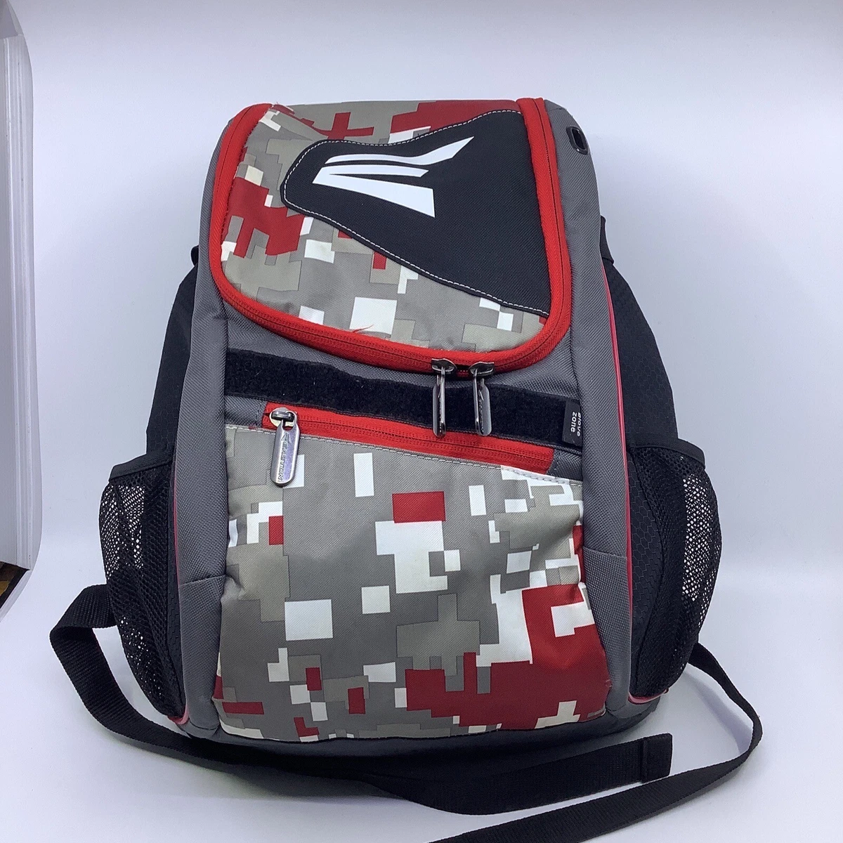 Easton glove sales zone bag